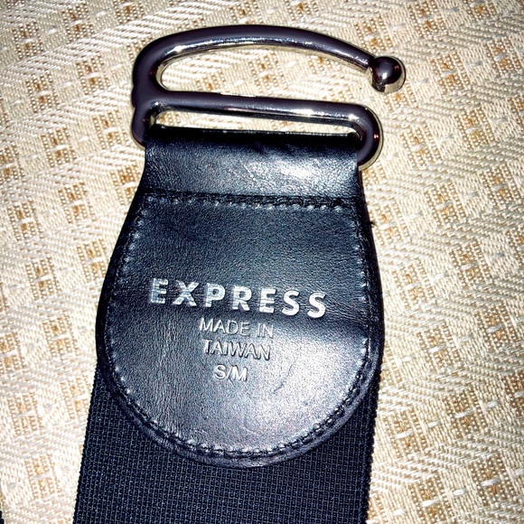 🖤EXPRESS Vintage 90’s Black belt - Picture 9 of 16